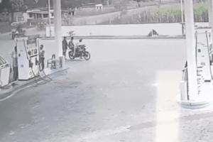 सूरजपुर में दर्दनाक सड़क हादसा: तेज रफ्तार ट्रैक्टर की टक्कर से युवक की मौत, बहन-बच्चों समेत तीन घायल, चालक फरार