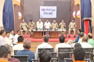 रायपुर में होली पर सख्ती: ओपन जीप में हुड़दंग और ड्रिंक एंड ड्राइव पर कड़ा एक्शन, शांति समिति बैठक में प्रशासन की चेतावनी