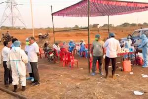 छत्तीसगढ़ में 'अफ्रीकी स्वाइन फीवर' का खौफ: दुर्ग में 300 से ज्यादा सूअरों की मौत से मचा हड़कंप, 21 गांव और 5 वार्ड सील; प्रशासन का कड़ा पहरा