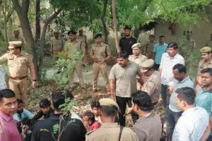 कानपुर का ‘जामताड़ा मॉडल’ बेनकाब: 100 कॉल रोज का टारगेट, 10 लाख की कमाई; गांव में चल रही थी साइबर ठगी की ‘ट्रेनिंग फैक्ट्री’