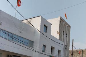 बिलासपुर भाजपा दफ्तर में बवाल मेयर और पार्षदों में तीखी नोकझोंक एक दूसरे को बताया कांग्रेसी