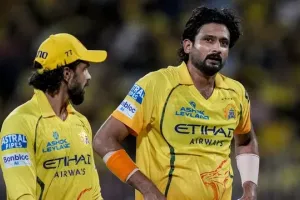 4.8 करोड़ का खिलाड़ी बाहर या वापसी करेगा धमाके से? खलील अहमद की चोट ने CSK कैंप में बढ़ाई बेचैनी