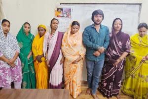 लग्जरी कार में घूमती ‘लेडी गैंग’ का खुलासा: भीड़ में सेकेंडों में उड़ाती थी सोने की चेन, रायपुर पुलिस ने अंतरराज्यीय स्नेचिंग नेटवर्क का किया भंडाफोड़