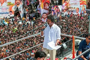 तमिलनाडु चुनाव से पहले बढ़ी सियासी हलचल: TVK प्रमुख विजय पर आचार संहिता उल्लंघन के तीन केस दर्ज