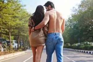 Ananya Panday-Lakshya की केमिस्ट्री ने मचाया बवाल, ‘चांद मेरा दिल’ का नया पोस्टर आउट, टीजर डेट पर सस्पेंस