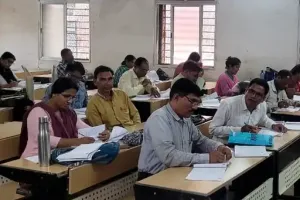 छत्तीसगढ़ बोर्ड में कॉपी जांच का बड़ा खेल उजागर: 79 शिक्षक ब्लैकलिस्ट, छात्रों को 50 नंबर तक गलत अंक देने का खुलासा