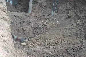 सीवरेज लाइन बनी कब्रगाह: बालोद में मिट्टी धंसने से महिला समेत 3 मजदूरों की दर्दनाक मौत