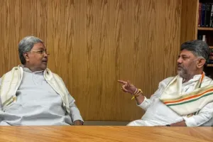 कर्नाटक में सत्ता परिवर्तन तय! सिद्दरमैया ने छोड़ी कुर्सी, डीके शिवकुमार होंगे नए CM