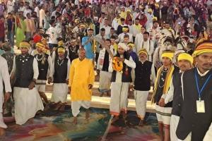 मां बम्लेश्वरी धाम में बैगा पूजा को लेकर फिर भड़का विवाद, किशोर नेताम की गिरफ्तारी के बाद आदिवासी समाज में उबाल