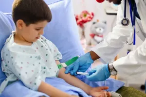 Thalassemia Disease: बच्चों में कैसे होती है थैलेसीमिया की बीमारी? जानिए लक्षण, कारण, जांच और बचाव के जरूरी उपाय