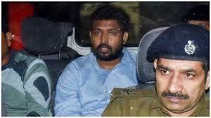 फायरिंग केस में बढ़ीं खान सर की मुश्किलें! अग्रिम जमानत याचिका दाखिल, गार्डों के बयान के बाद कानूनी घेरा और सख्त