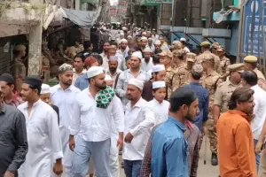 सूर्या हत्याकांड के बाद खोड़ा में हाई अलर्ट, जुमे की नमाज को लेकर 19 मस्जिदों पर कड़ी सुरक्षा व्यवस्था