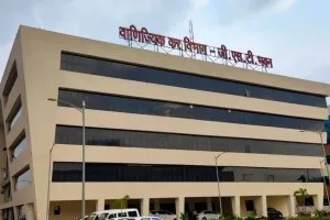 छत्तीसगढ़ में 42 वाणिज्यिक कर निरीक्षकों की पदोन्नति रद्द: परीक्षा प्रक्रिया में मिलीं कई अनियमितताएं, मूल पद पर लौटाए गए कर्मचारी