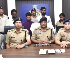 भिलाई में नशे का बड़ा नेटवर्क ध्वस्त: पंजाब से हेरोईन लाकर खपाने की साजिश नाकाम, किराए के मकान से 18.69 लाख की ड्रग्स संग 4 तस्कर गिरफ्तार