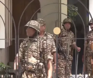 चुनावी घमासान के बीच ED का बड़ा एक्शन: शिक्षक भर्ती घोटाले में पूर्व मंत्री Partha Chatterjee के घर छापा, फिर तेज हुई जांच की रफ्तार