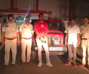 छत्तीसगढ़: थार में लाखों की नकदी लेकर जा रहा था चालक! पुलिस ने रोका तो खुल गई पूरी कहानी